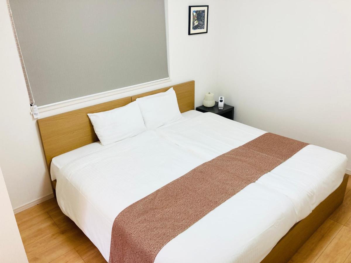 House Apartment *