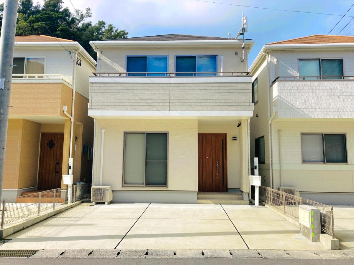 House Apartment *